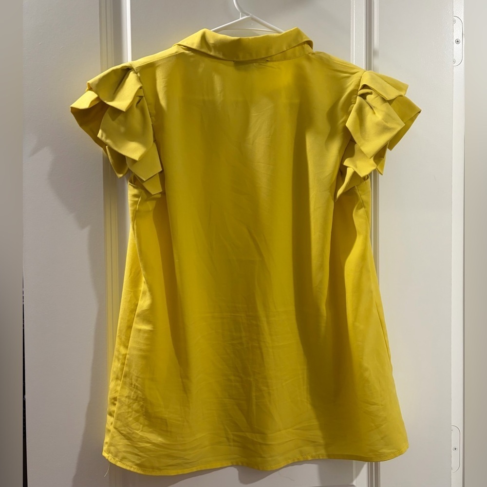 Yellow Ruffle Sleeve Women's Top - Picture 3 of 6